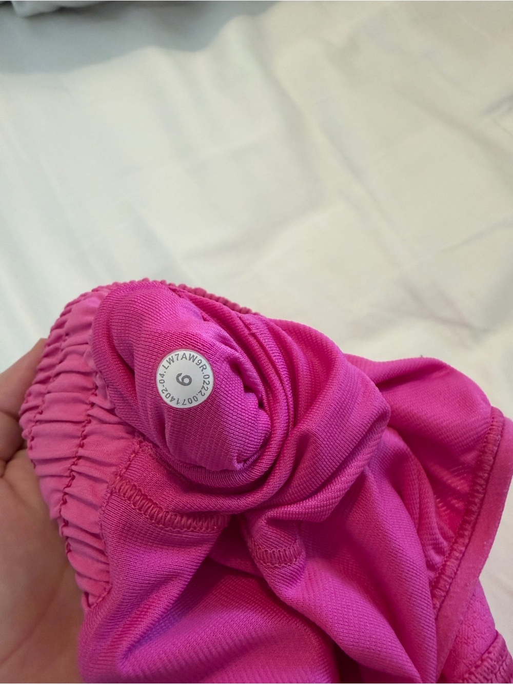 lululemon athletica sonic pink hotty hot Shorts - Picture 4 of 4